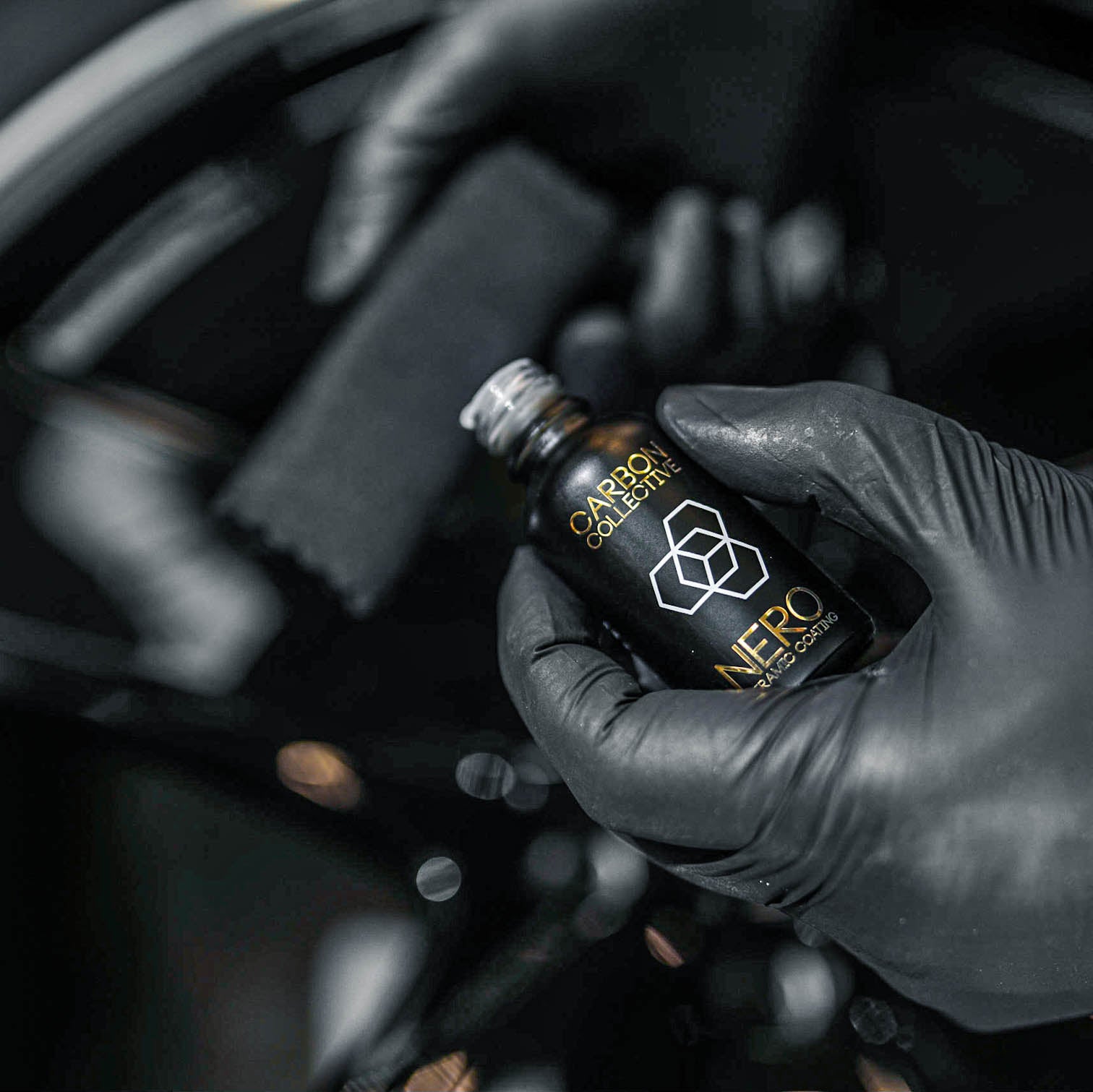 Carbon Collective Nero Self-Healing Coating