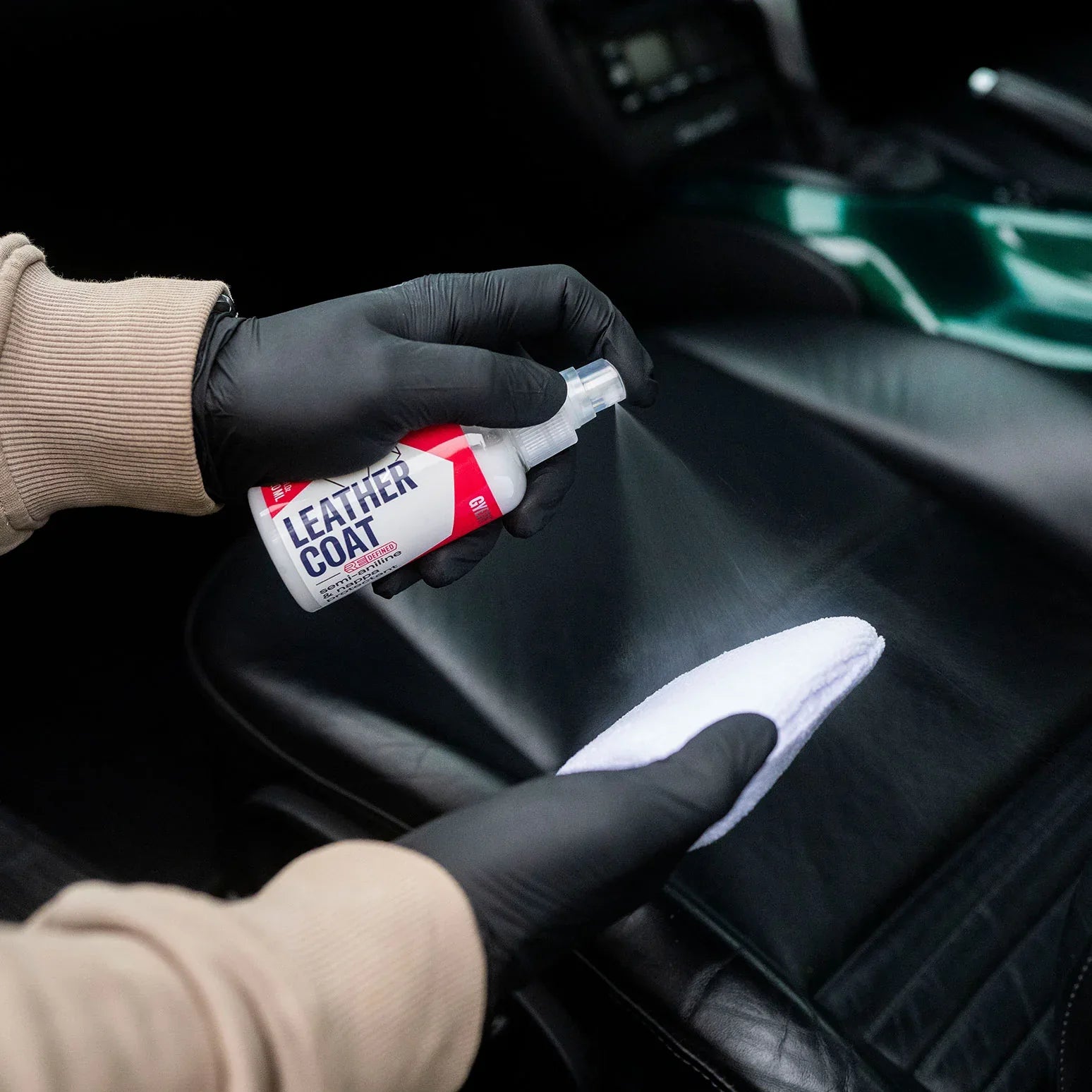 Gyeon Q² LeatherCoat - Polished Bliss