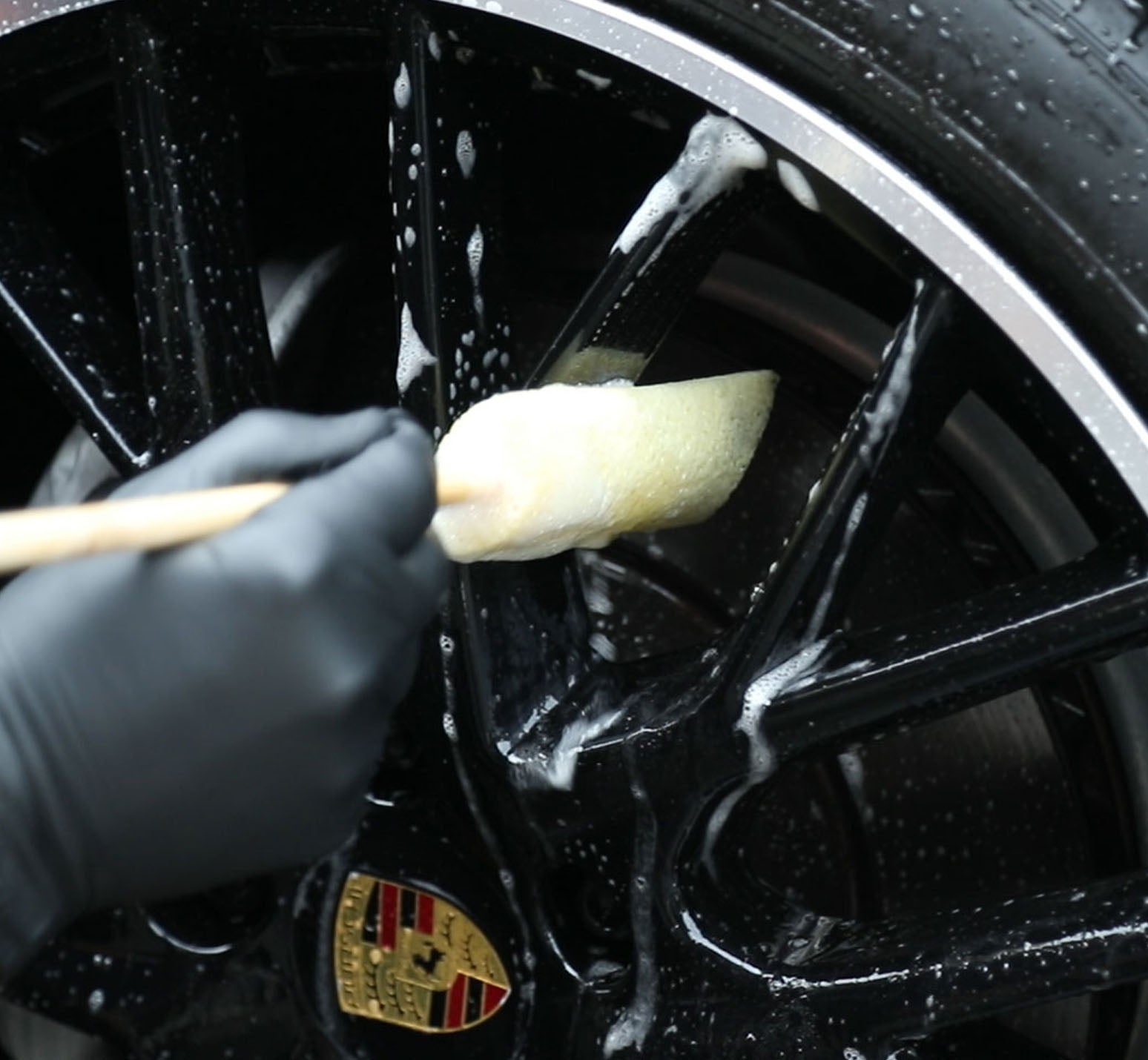 Sponge Guru Wheel Detailing Sponge Kit